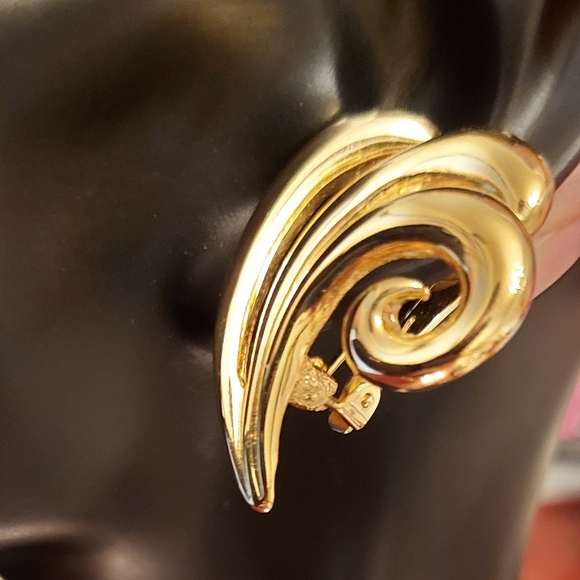 Alfred Sung vintage oversized earrings - Picture 6 of 10